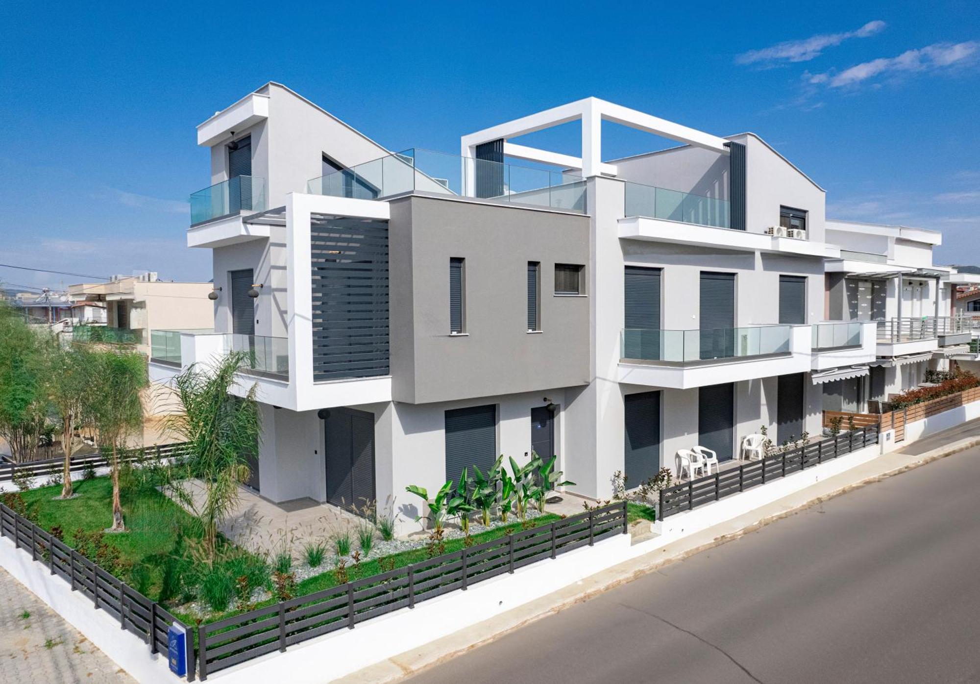 Aphrodite Residential Complex Ofrinion Ngoại thất bức ảnh